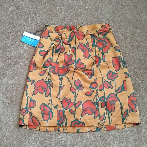 NWT Vera Wang Simply Vera Red Tulip misses skirt 6 - Picture 2 of 8